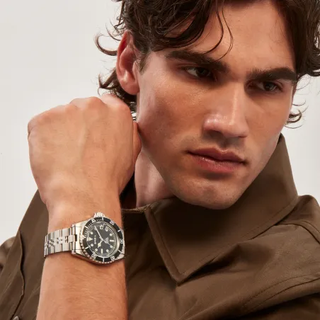 Orologio Manta Heritage Diver Datario Lente TW2088 Uomo Breil