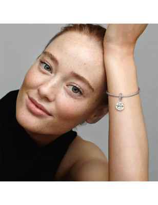 CHARM PENDENTE GLI AMICI SONO LA FAMIGLIA CHE SCEGLIAMO DONNA PANDORA  - category_name - XDMG De Marchi Gianotti