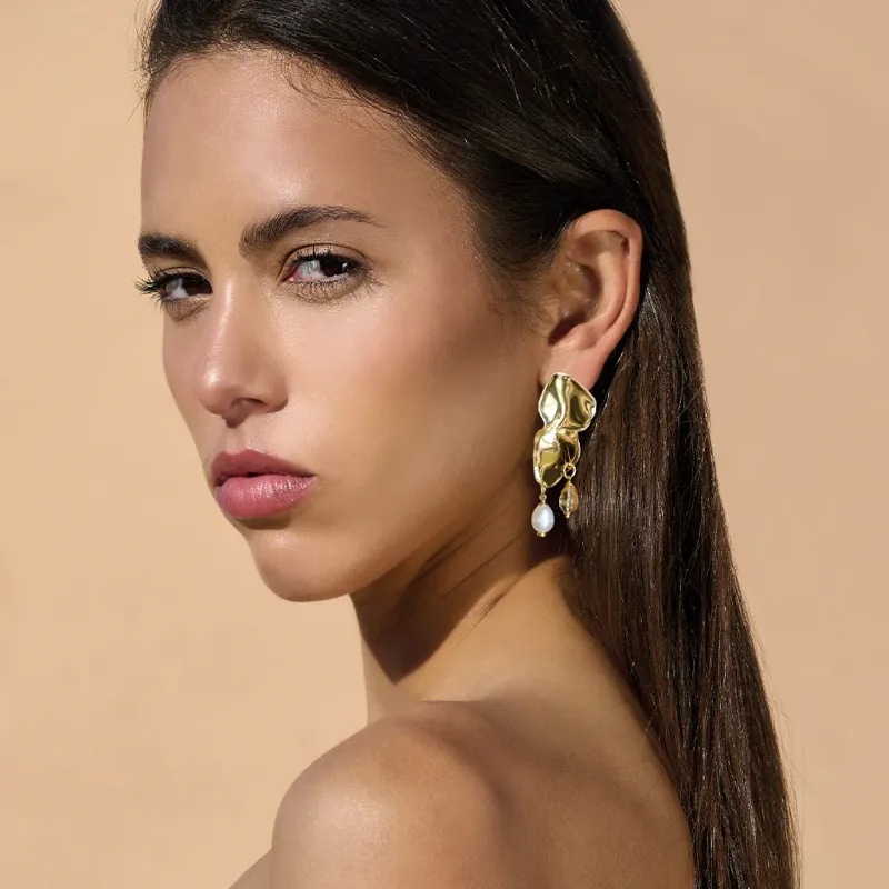 Orecchini Floating Gold Pearl Euphoria Donna Rossoprezioso