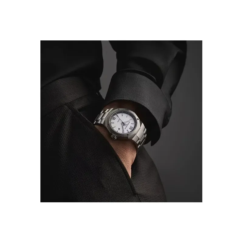 Orologio Acciaio Bianco Automatico Datario Uomo Baume & Mercier Riviera Orologio Acciaio Bianco Automatico Datario Uomo Baume & Mercier Riviera