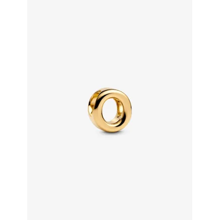 Charm dorato lettera O piccola Donna Pandora