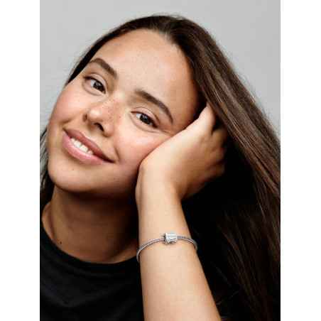 Charm Bus Londinese con Bandiera Donna Pandora