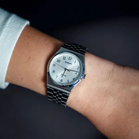 Orologio MTP-B145D-7BVEF analogico retrò acciaio Casio Collection