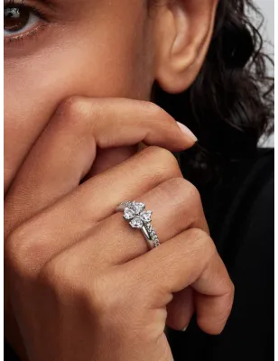 Anello Quadrifoglio Luminoso Divisibile mis.54 Donna Pandora - category_name - XDMG De Marchi Gianotti