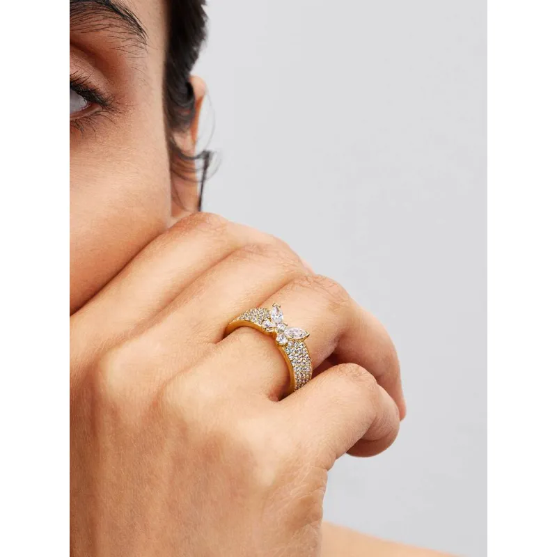 Anello dorato Fascia Pavè con Farfalla Luminosa m.50 Donna Pandora