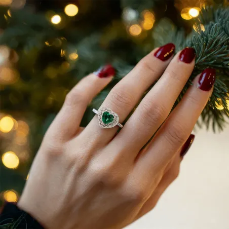 Anello Stardust Cuore Verde Smeraldo con Zirconi mis.14 Donna Amen