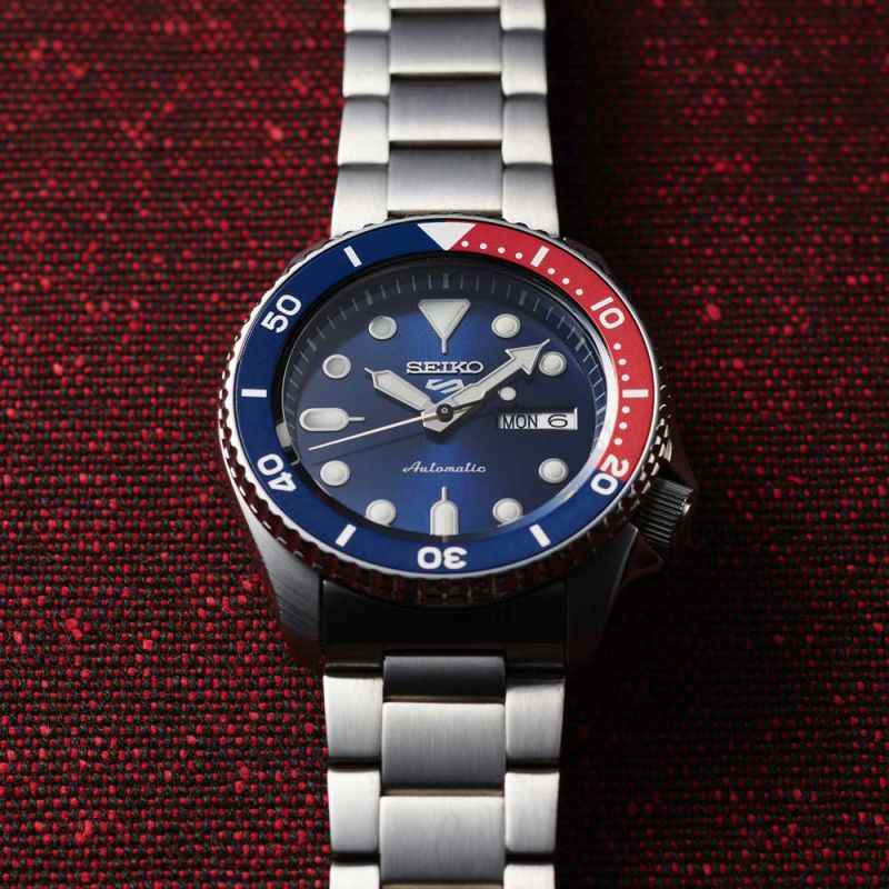 OROLOGIO 3 SFERE AUTOMATICO UOMO SEIKO 5 SPORTS OROLOGIO 3 SFERE AUTOMATICO UOMO SEIKO 5 SPORTS